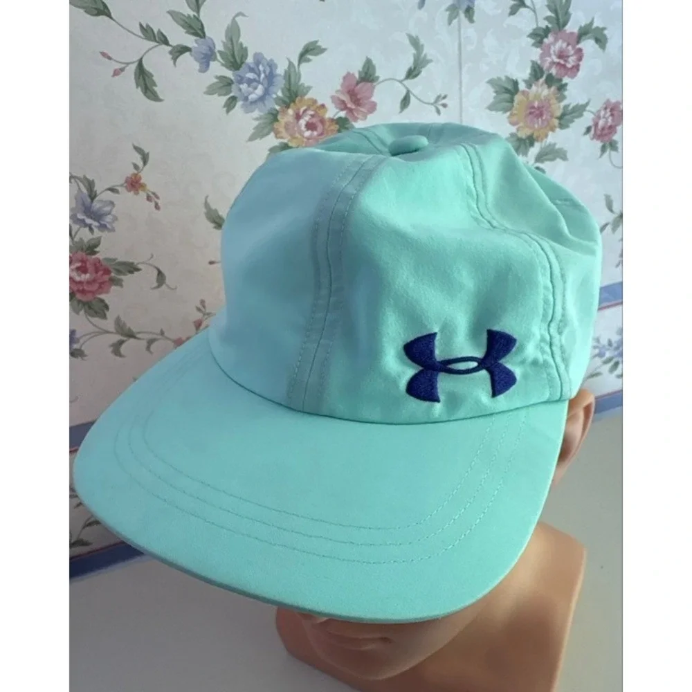 Under Armour Youth light aqua‎ Baseball Cap Hat Adjustable OSFA NK6T78W001721